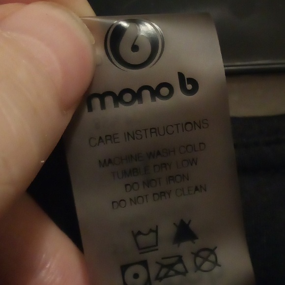 Mono B Black With Marble Design Inside Waist Pocket Leggings - Size Large - Picture 8 of 10